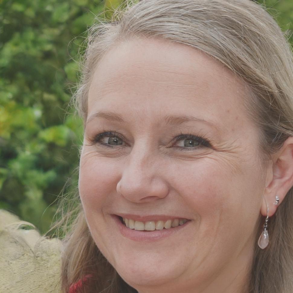 Portrait de Sophie Martin, spécialiste en évaluation d'entreprises